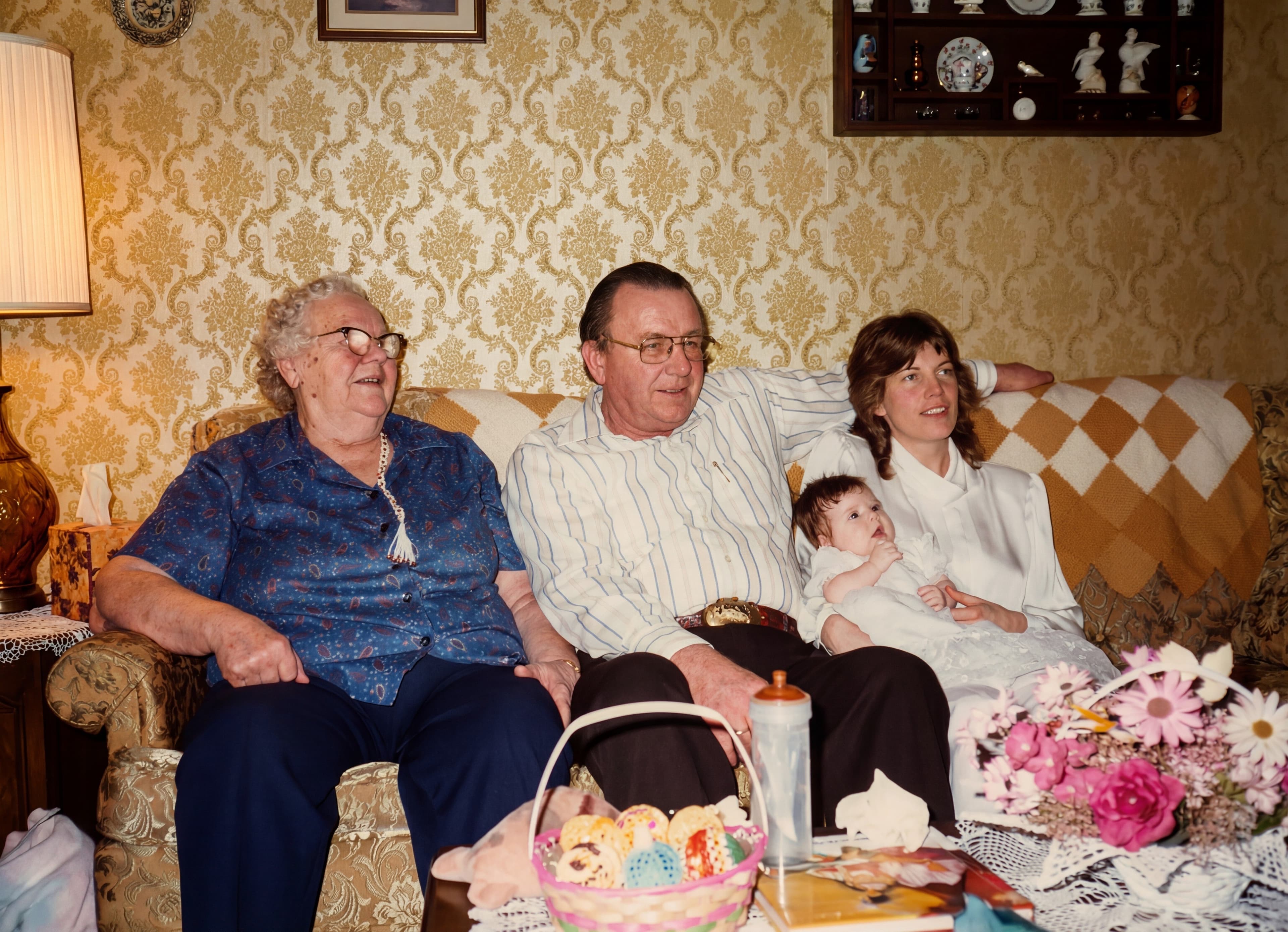 Griffith Grand parents with Kids